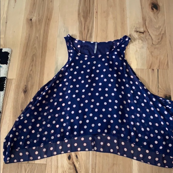 ❤️ flowy 2 layer tank - Picture 1 of 4